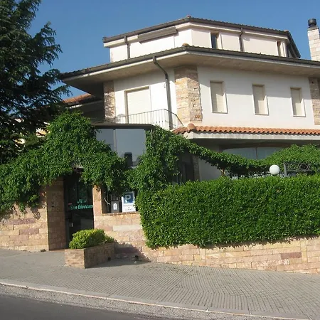 Ξενοδοχείο San Giovanni 2*